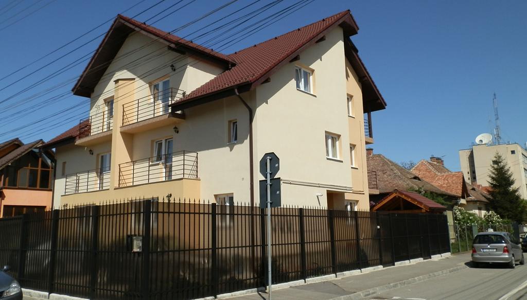 Апартаменты Garsoniera Strada Bucegi Сибиу Номер фото